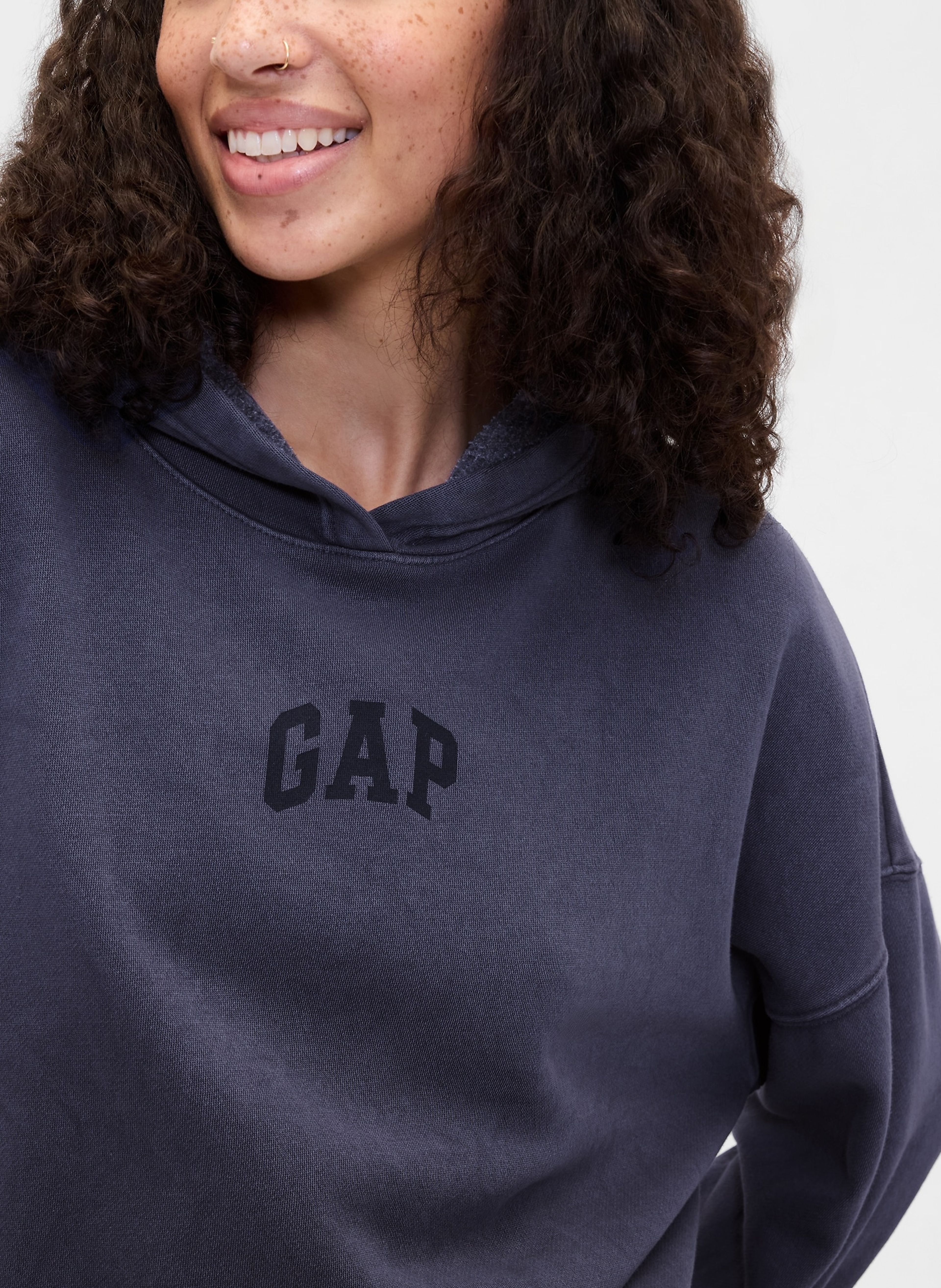 Sudadera crop con logo - 004
