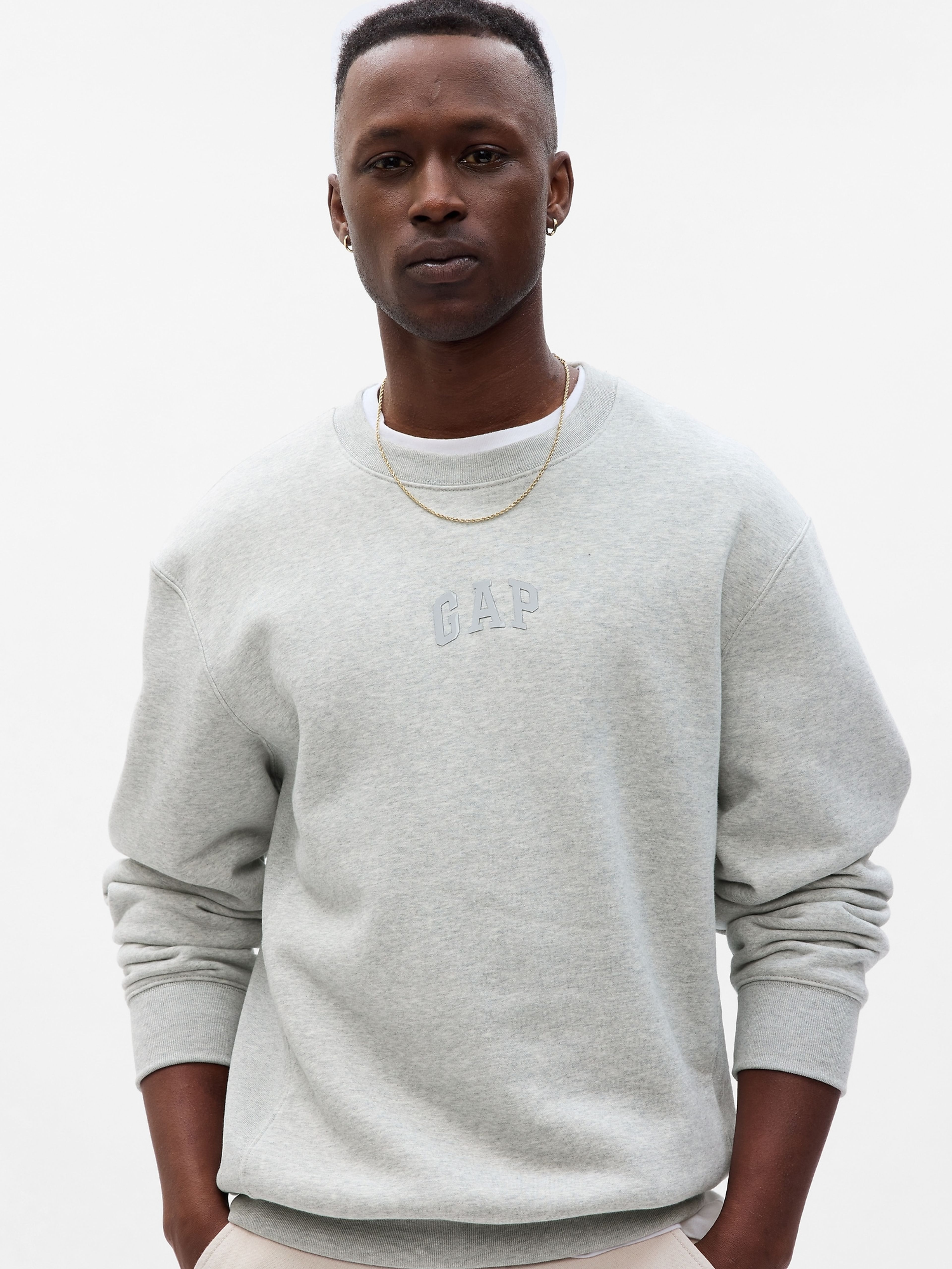 Pulóver GAP logóval
