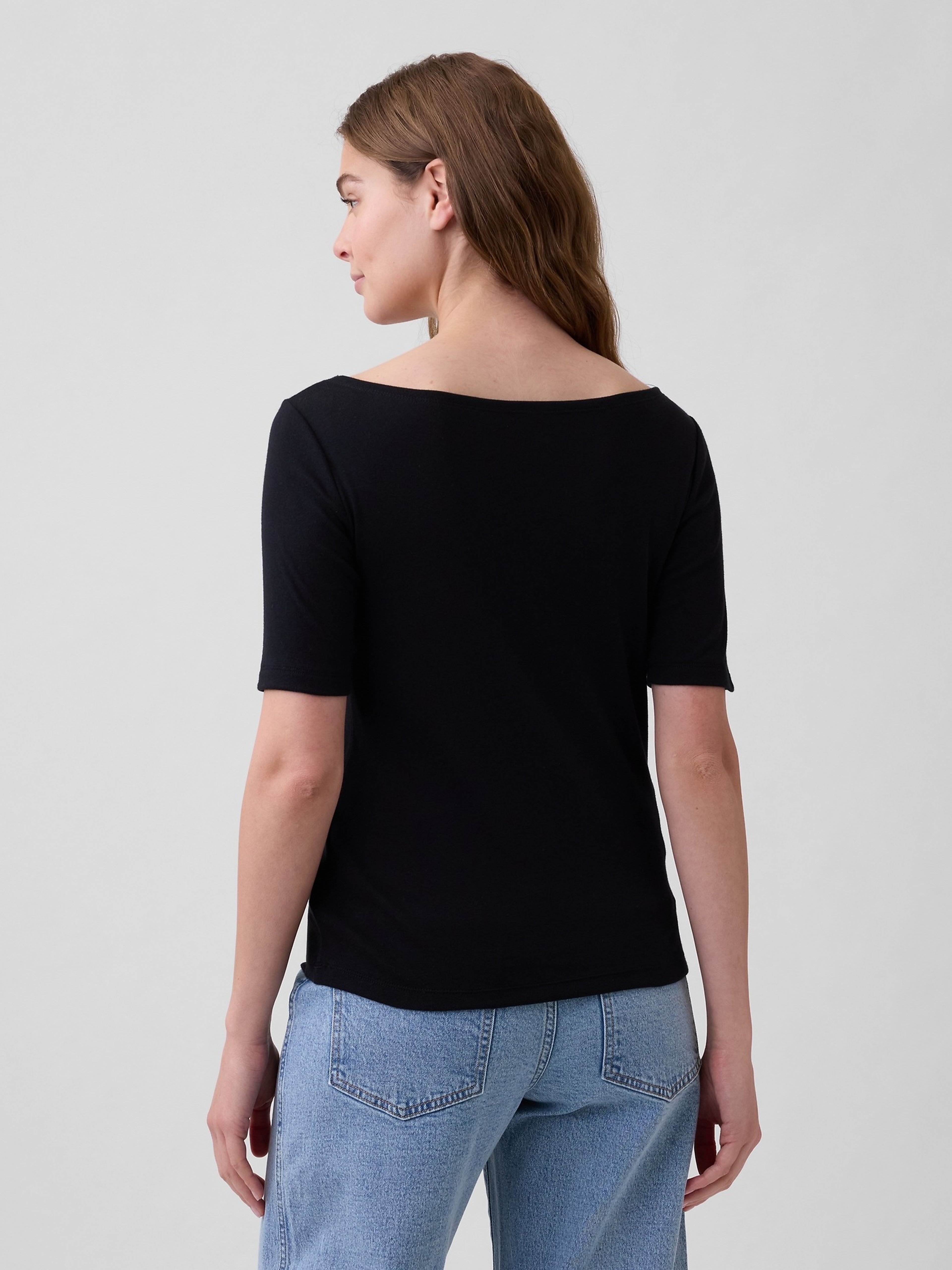 T-shirt à col bateau - 002