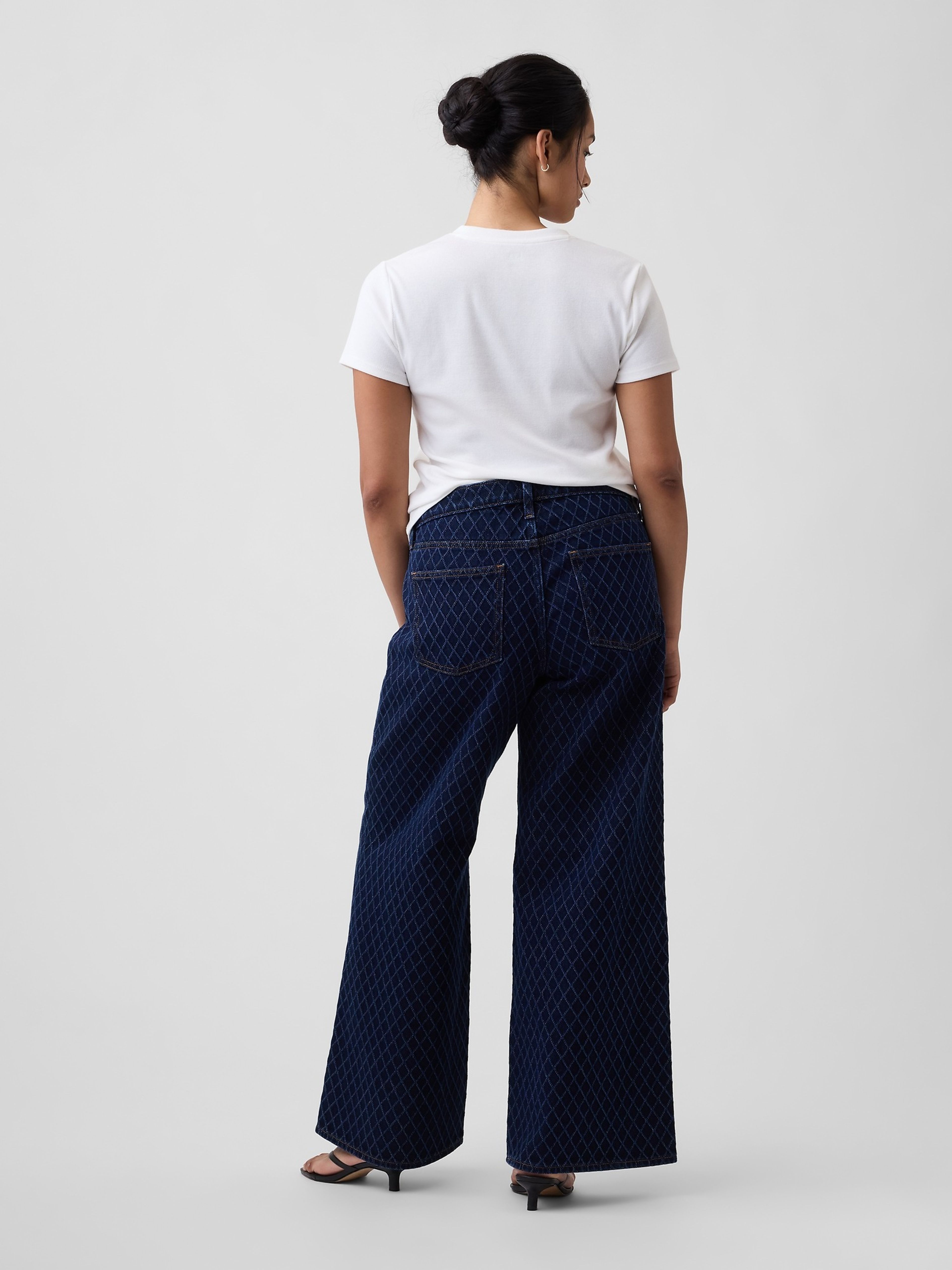 Mid Rise Wide-Leg Jeans - 006