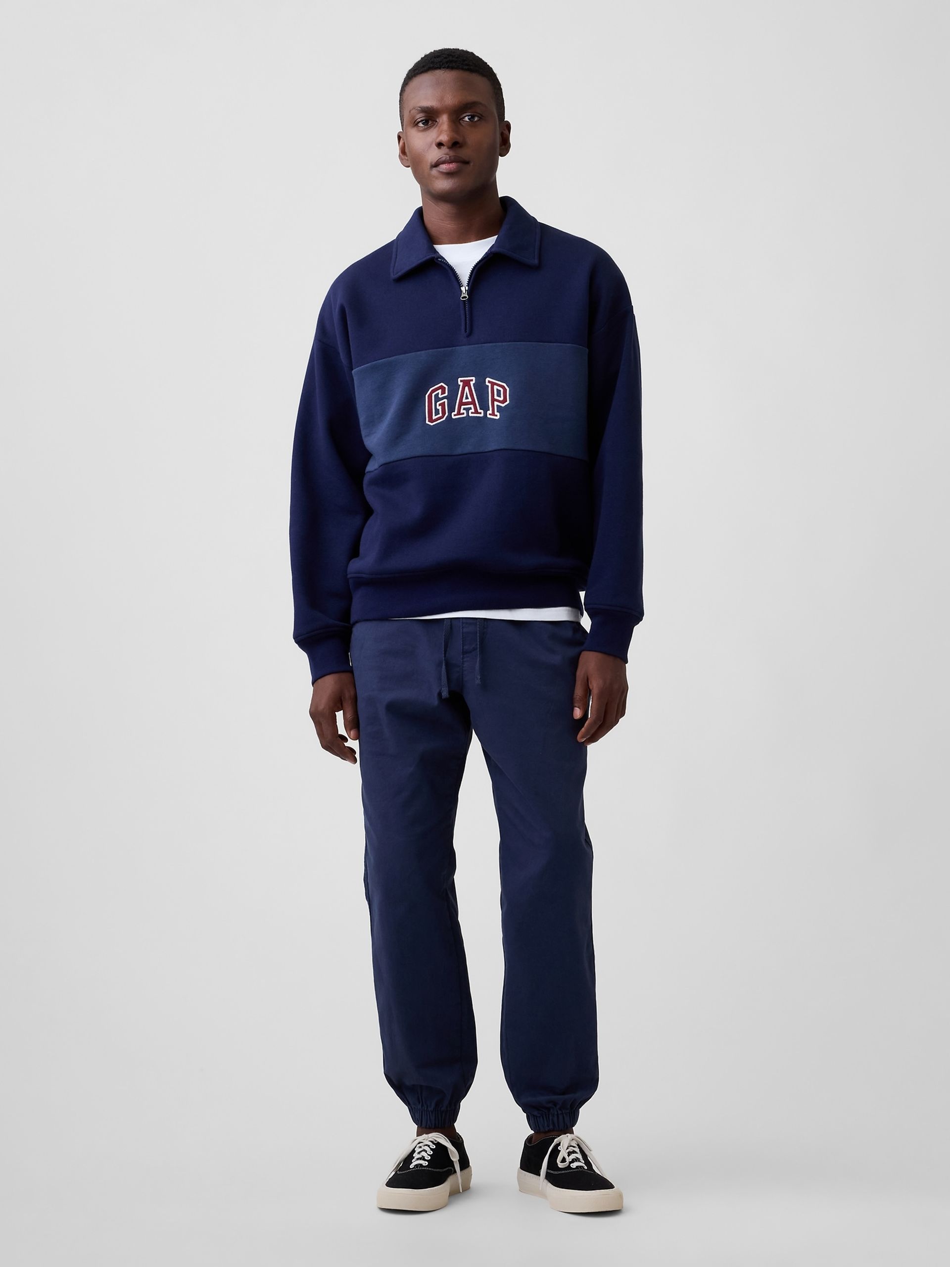 Kalhoty Joggers GapFlex - 001