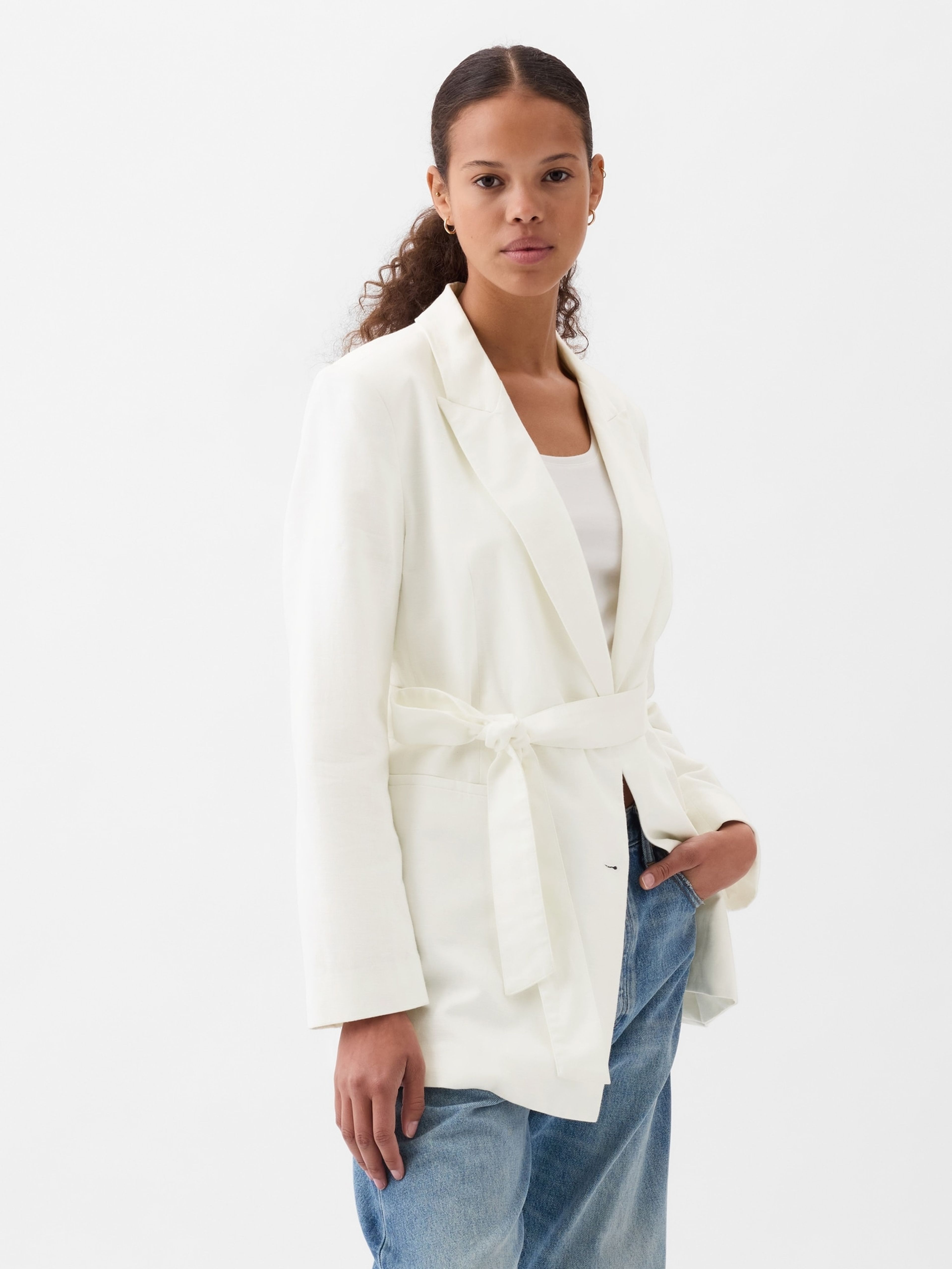 Blazer mit Gürtel aus Leinenmischung - 001