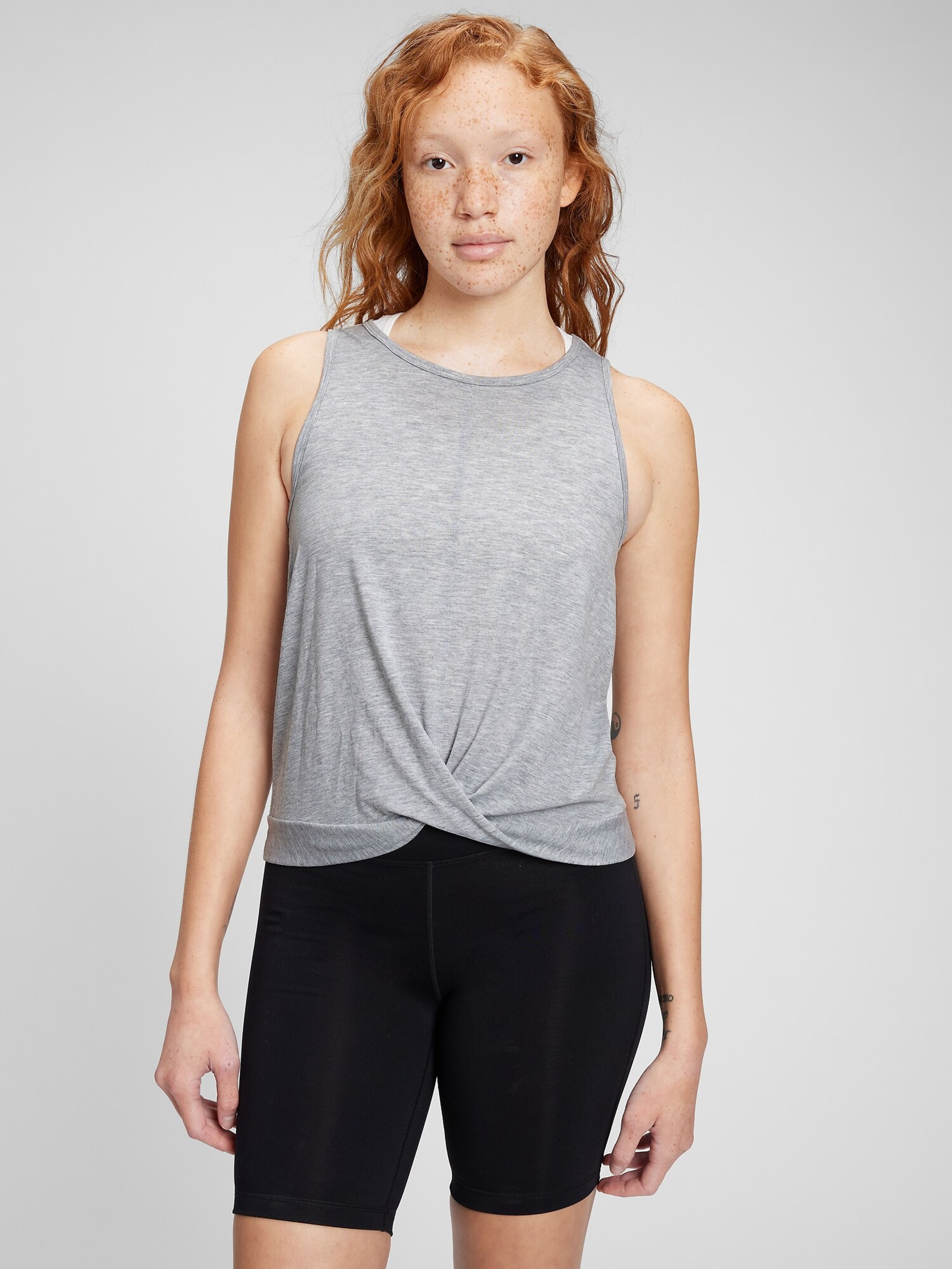 Sportovní tílko GapFit Twist-Front