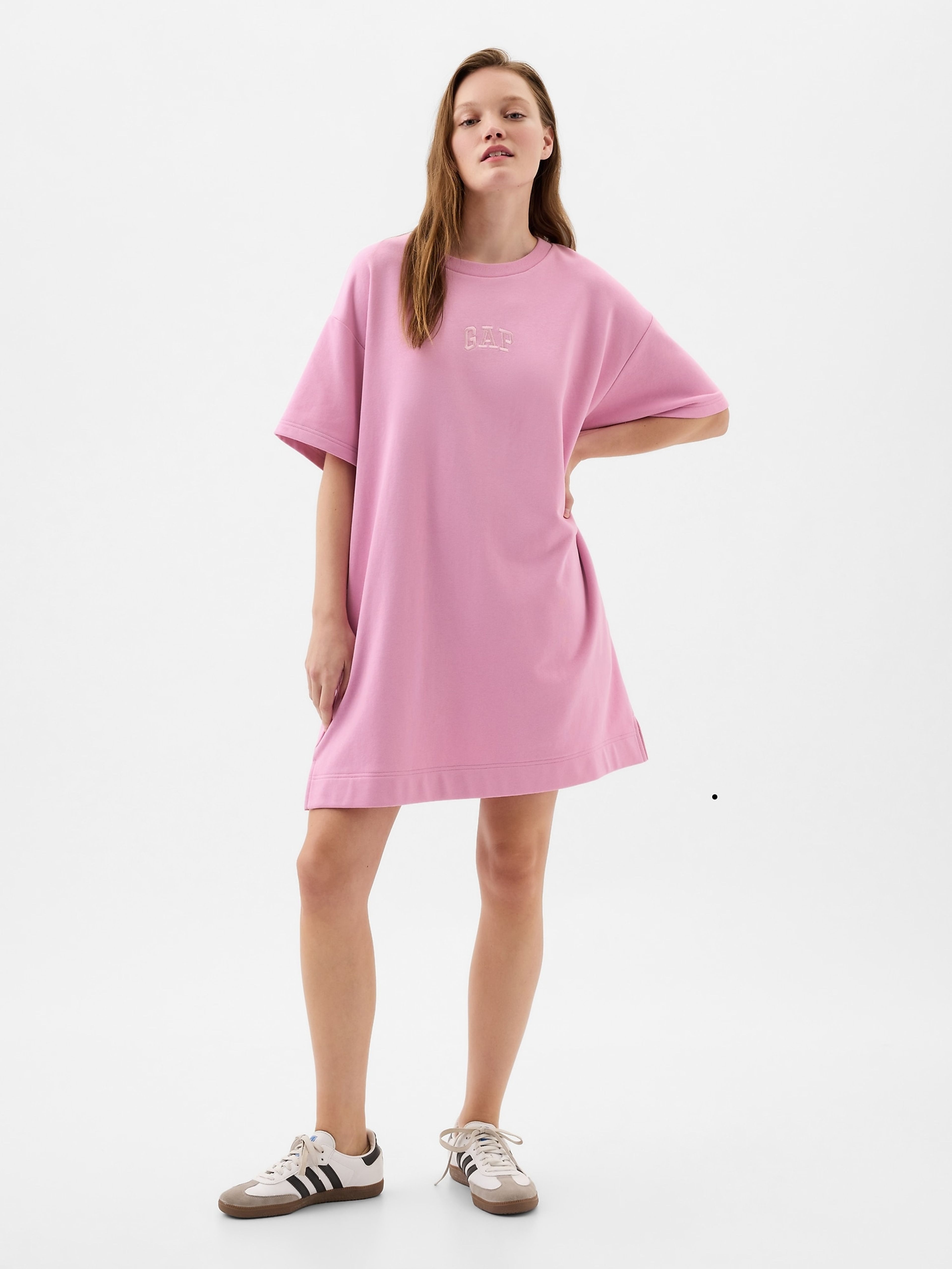 Vestido oversize con logo