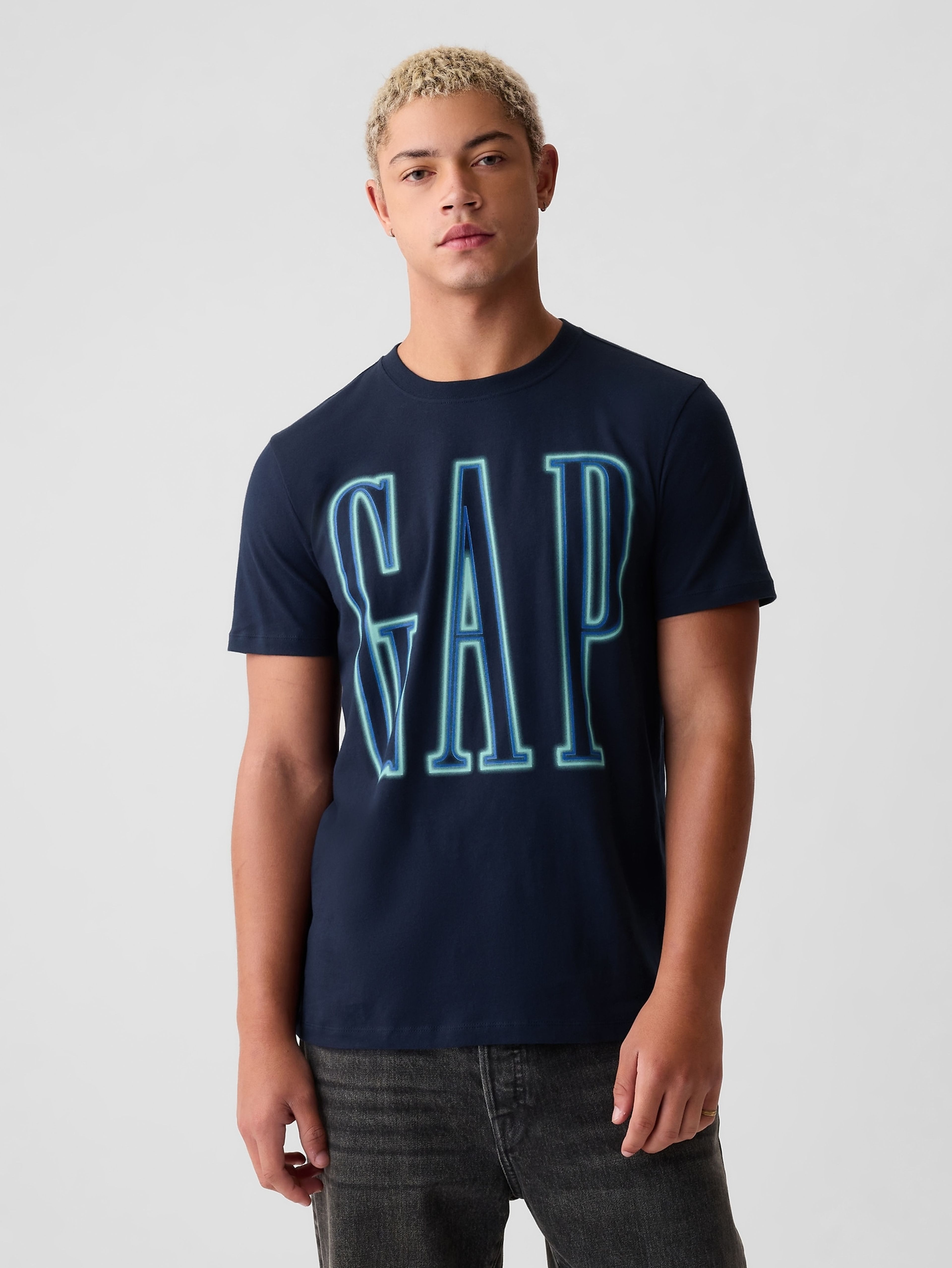 T-Shirt mit GAP Logo