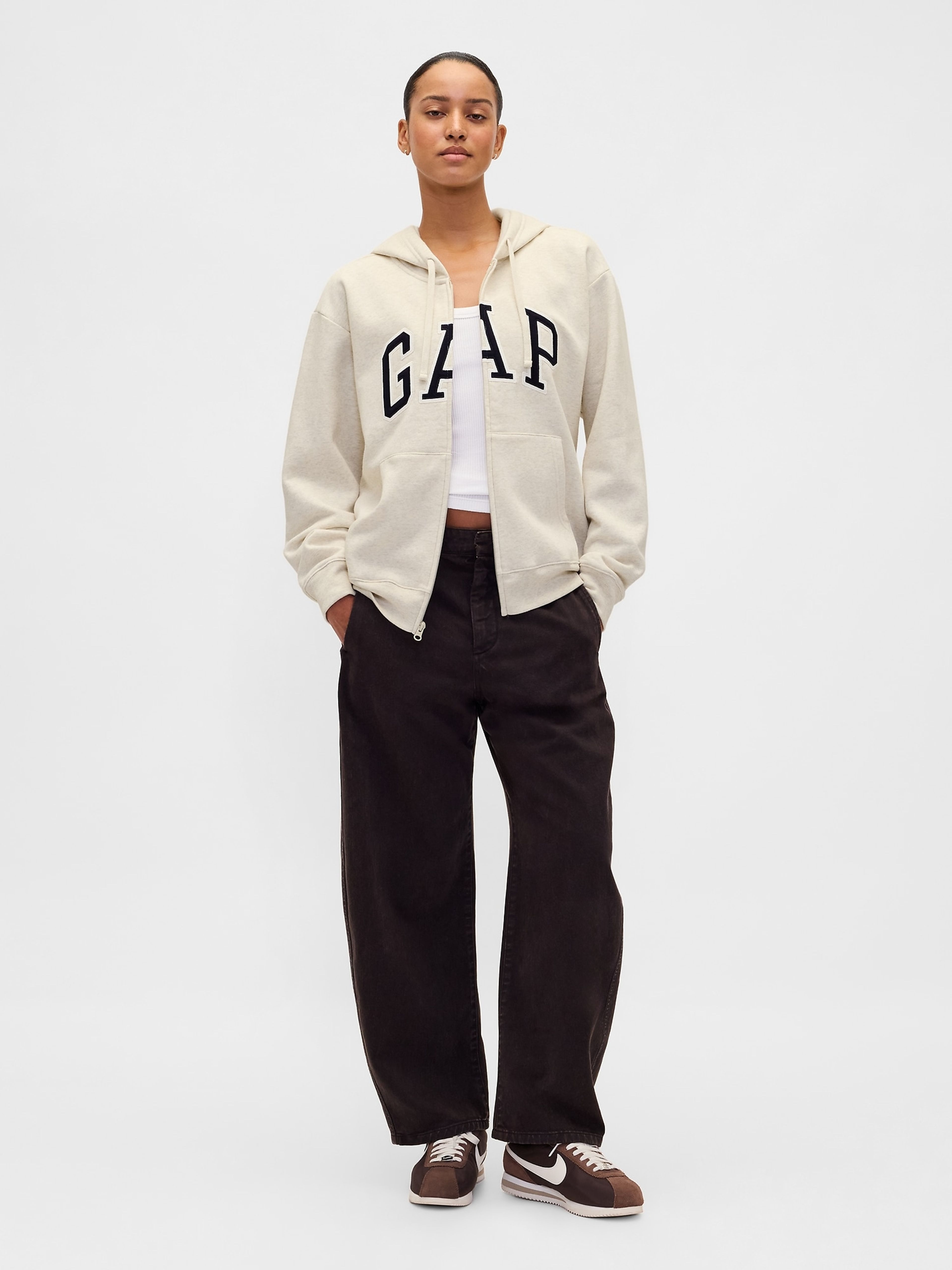 Felpa con zip e logo - 002
