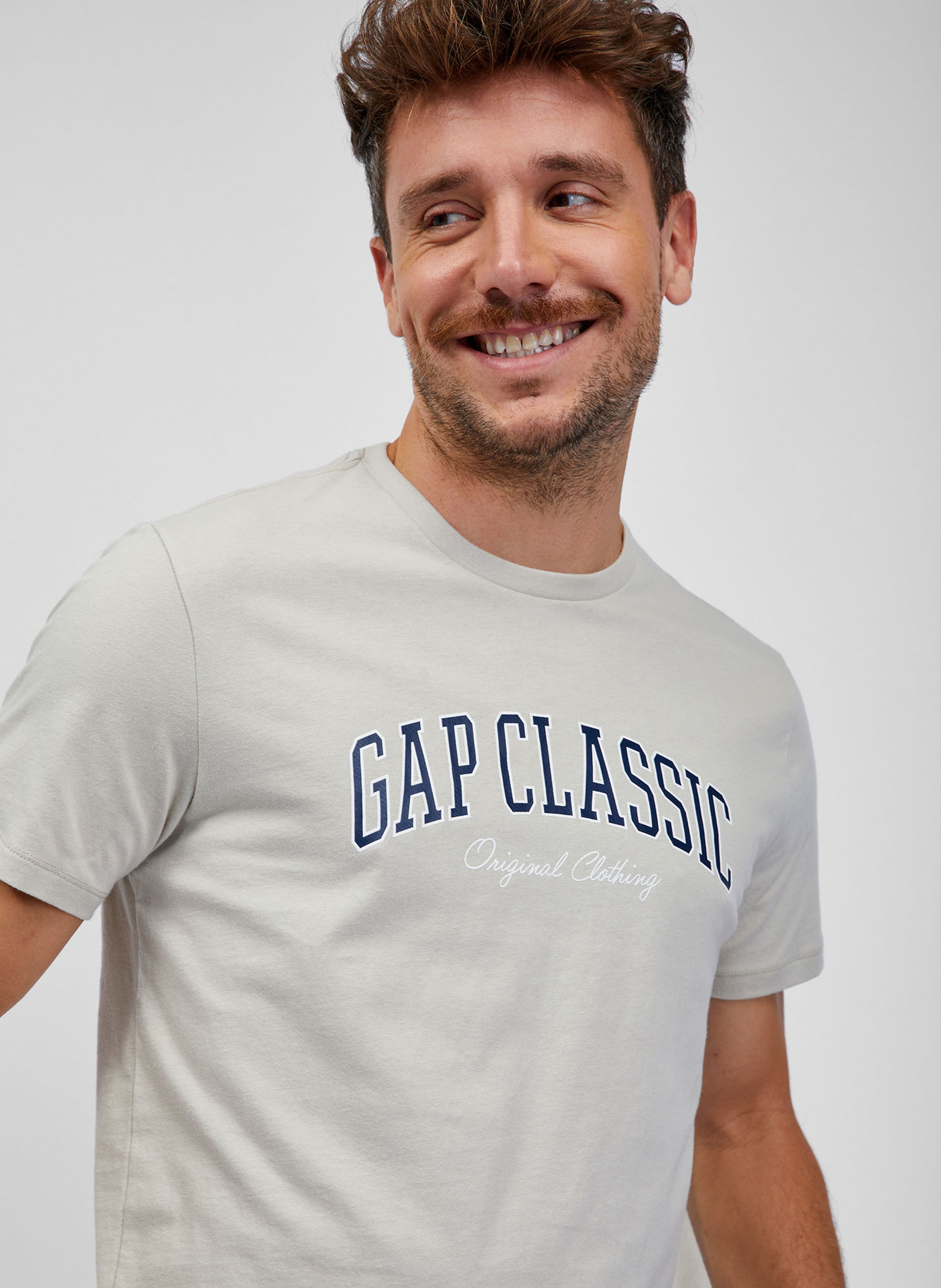Koszulka logo Gap classic - 007