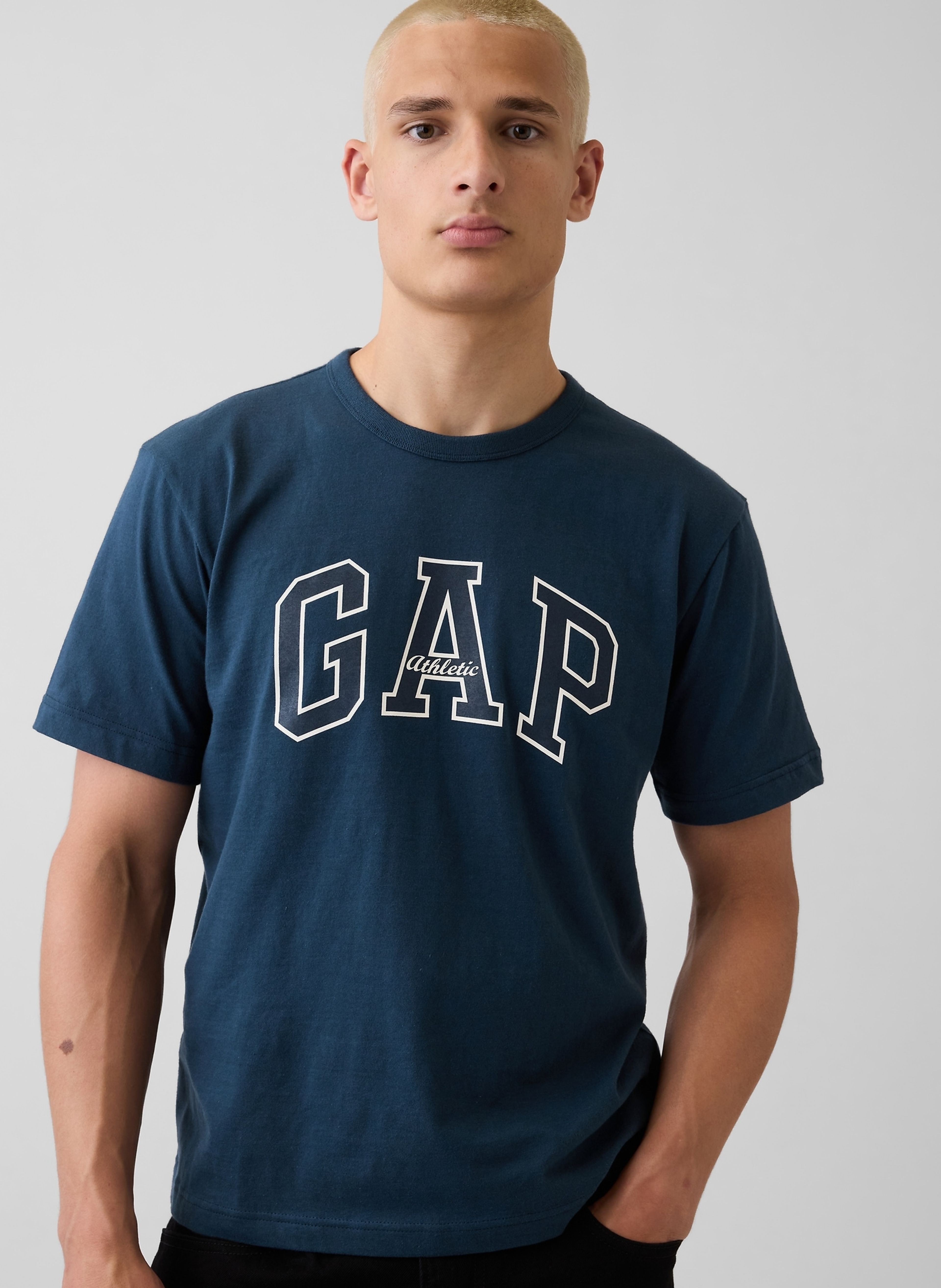 T-Shirt Gap Athletic - 004