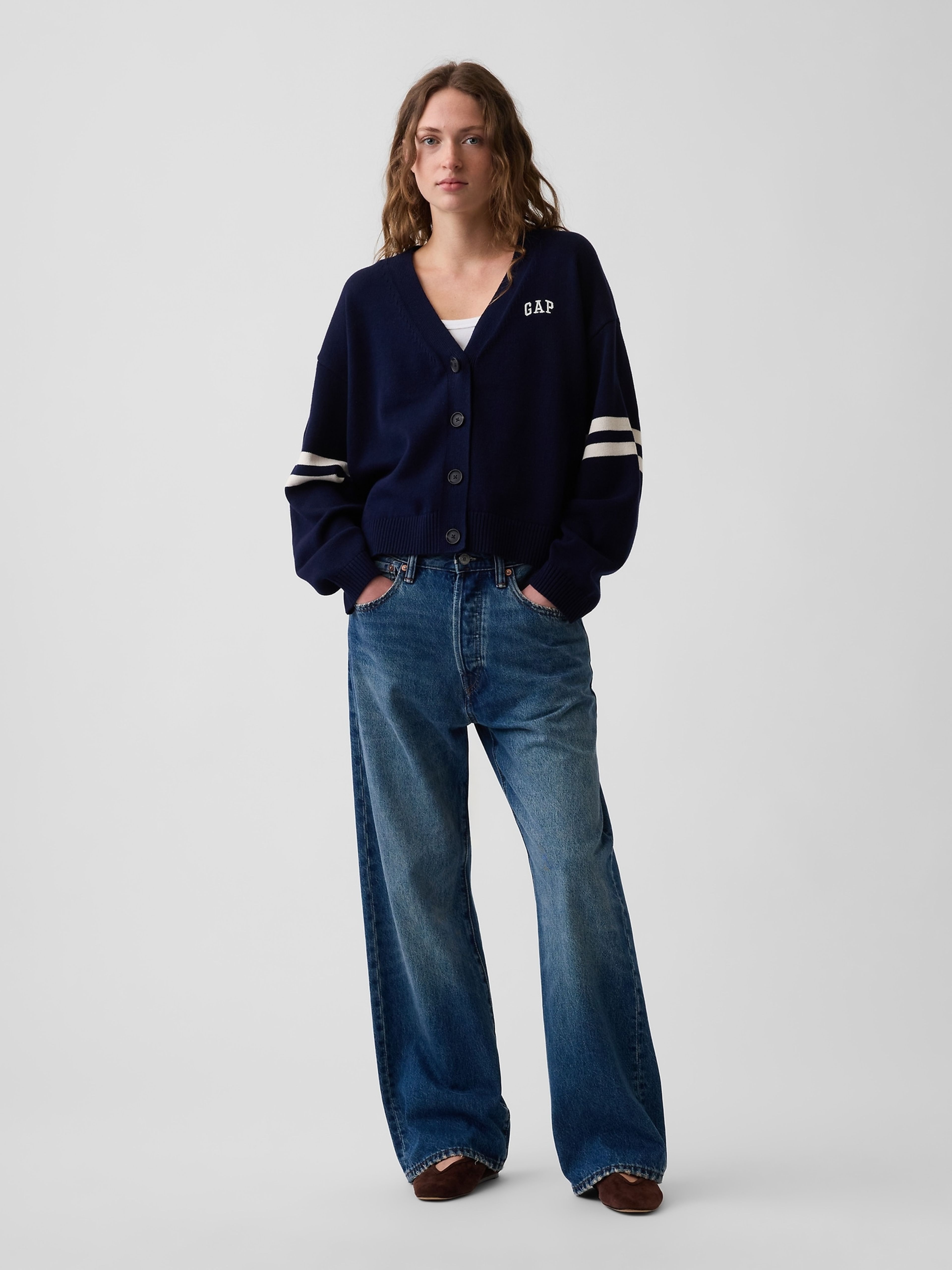 Oversize kardigan s logem - 002