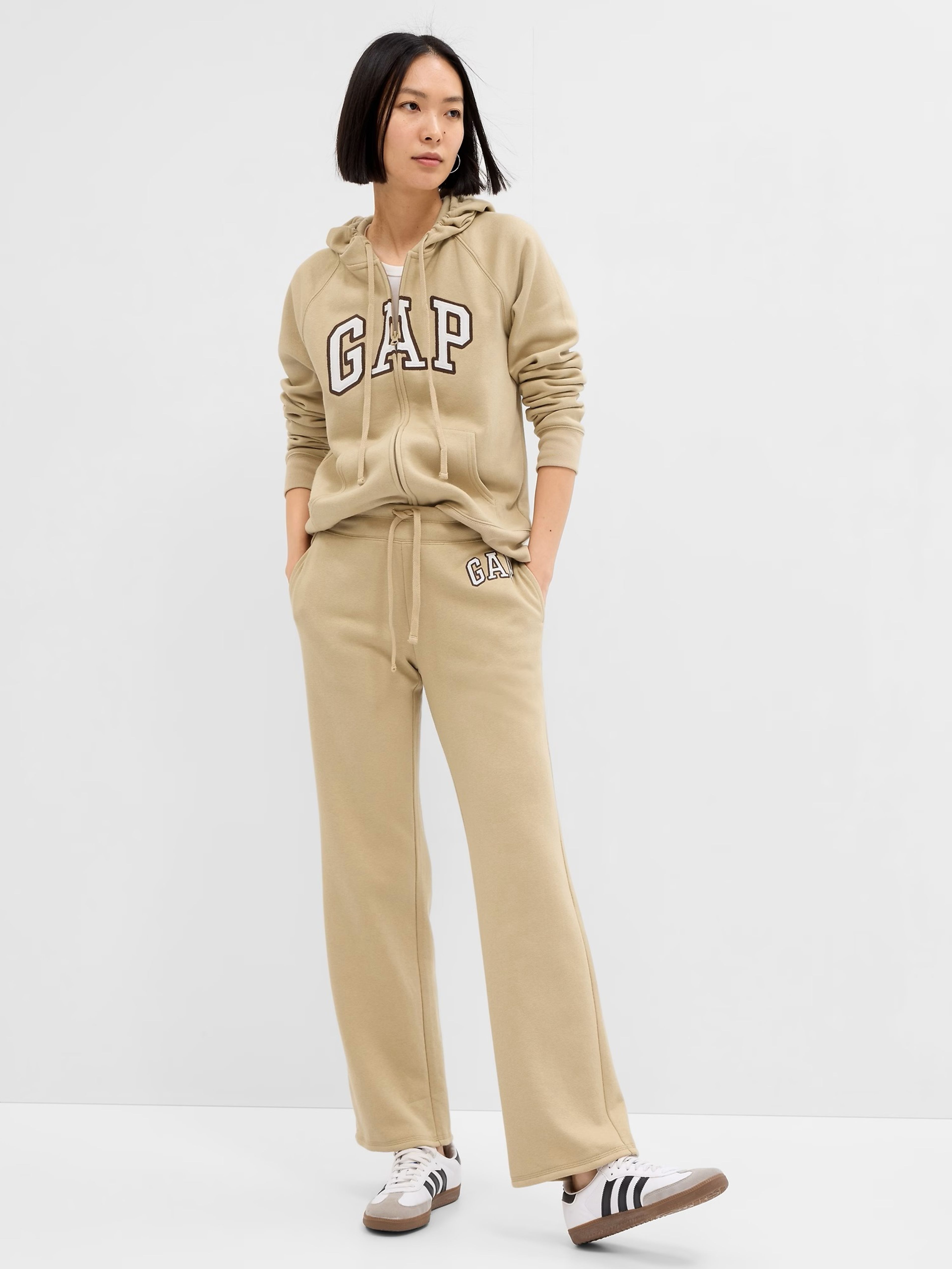 Sweatpants mit GAP Logo