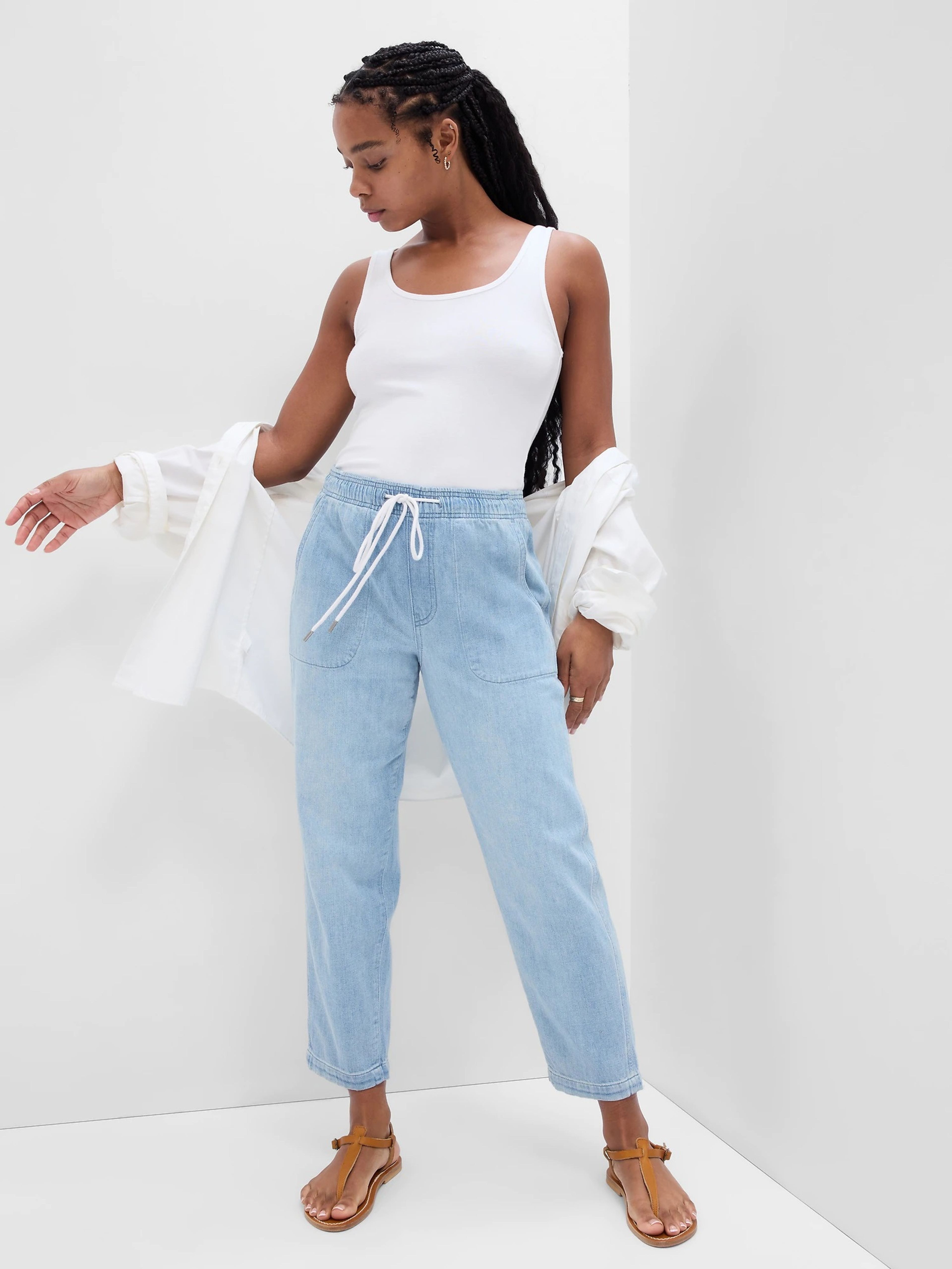 Mid Rise Easy Jeans