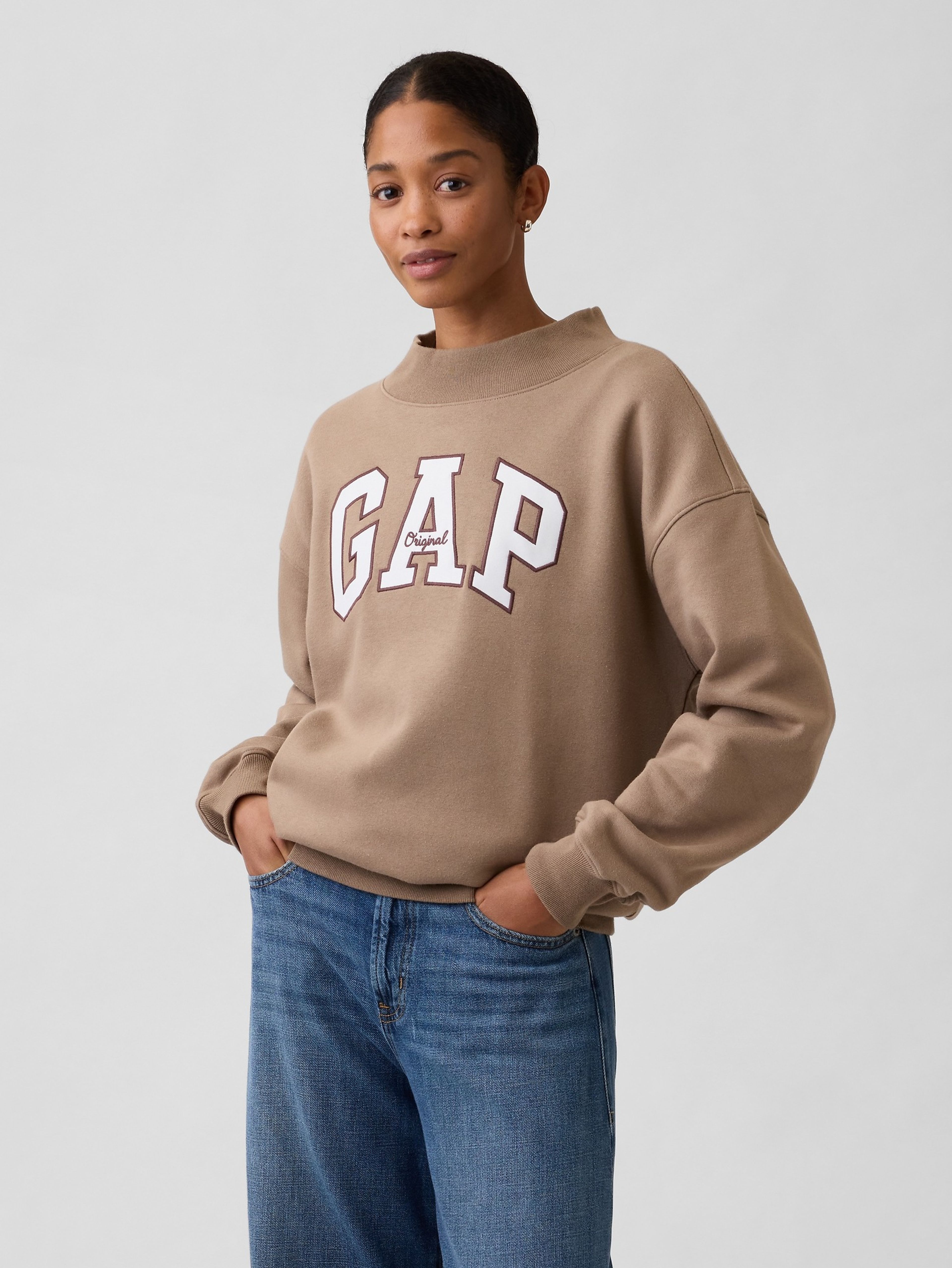 Oversize Sweatshirt mit Logo
