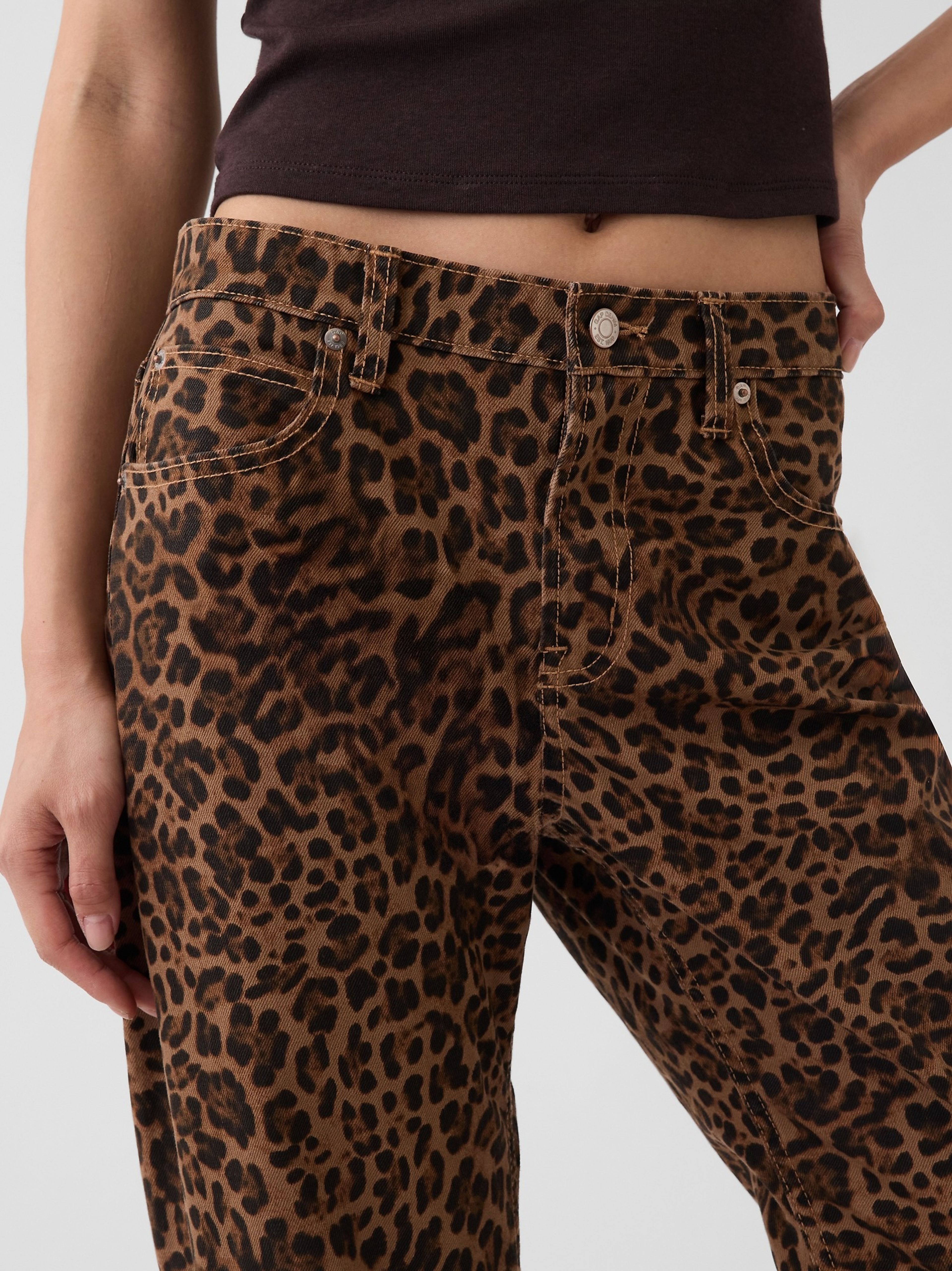 Jean Mid Rise Straight Taper - 005