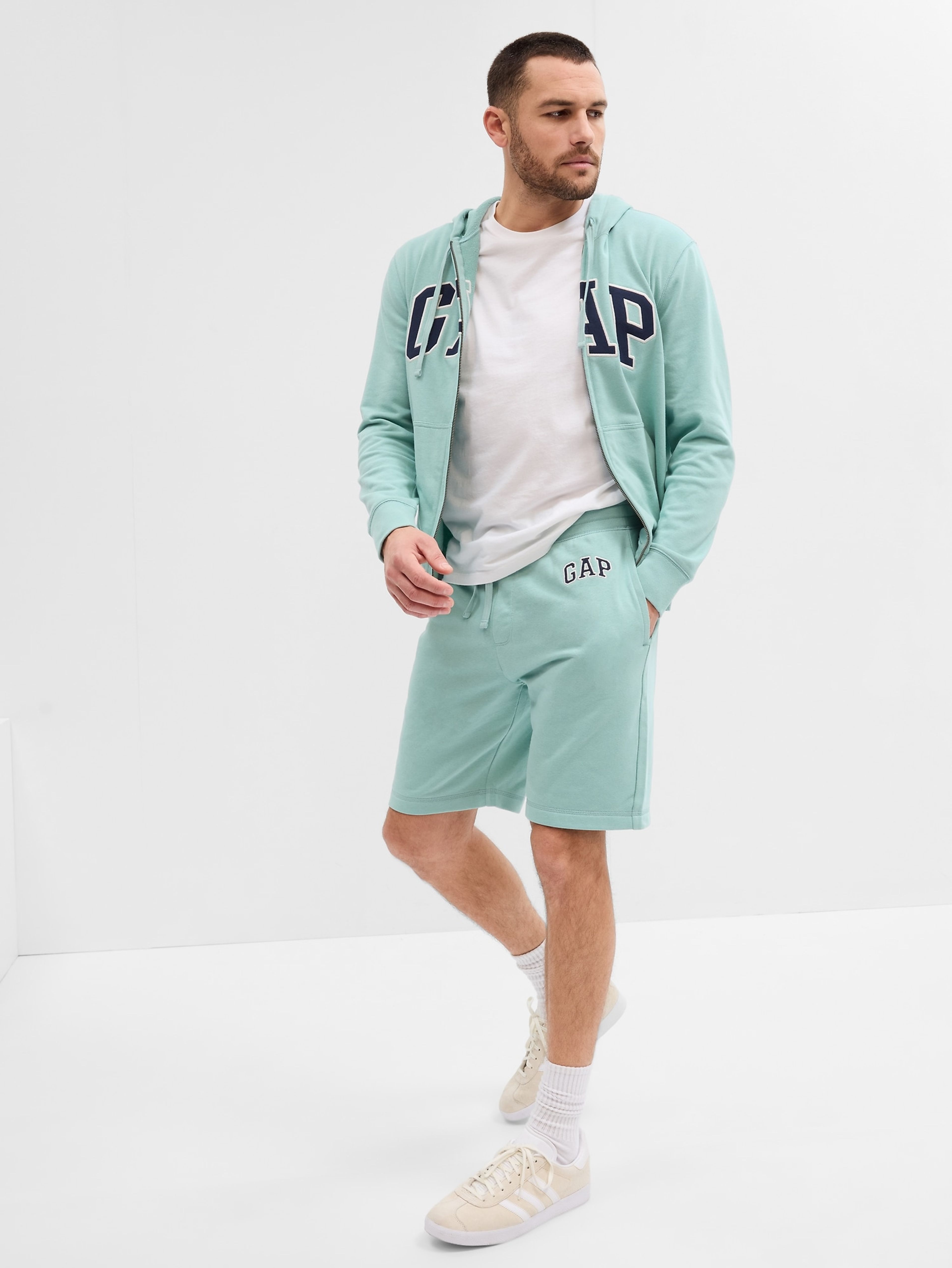 Shorts mit GAP Logo