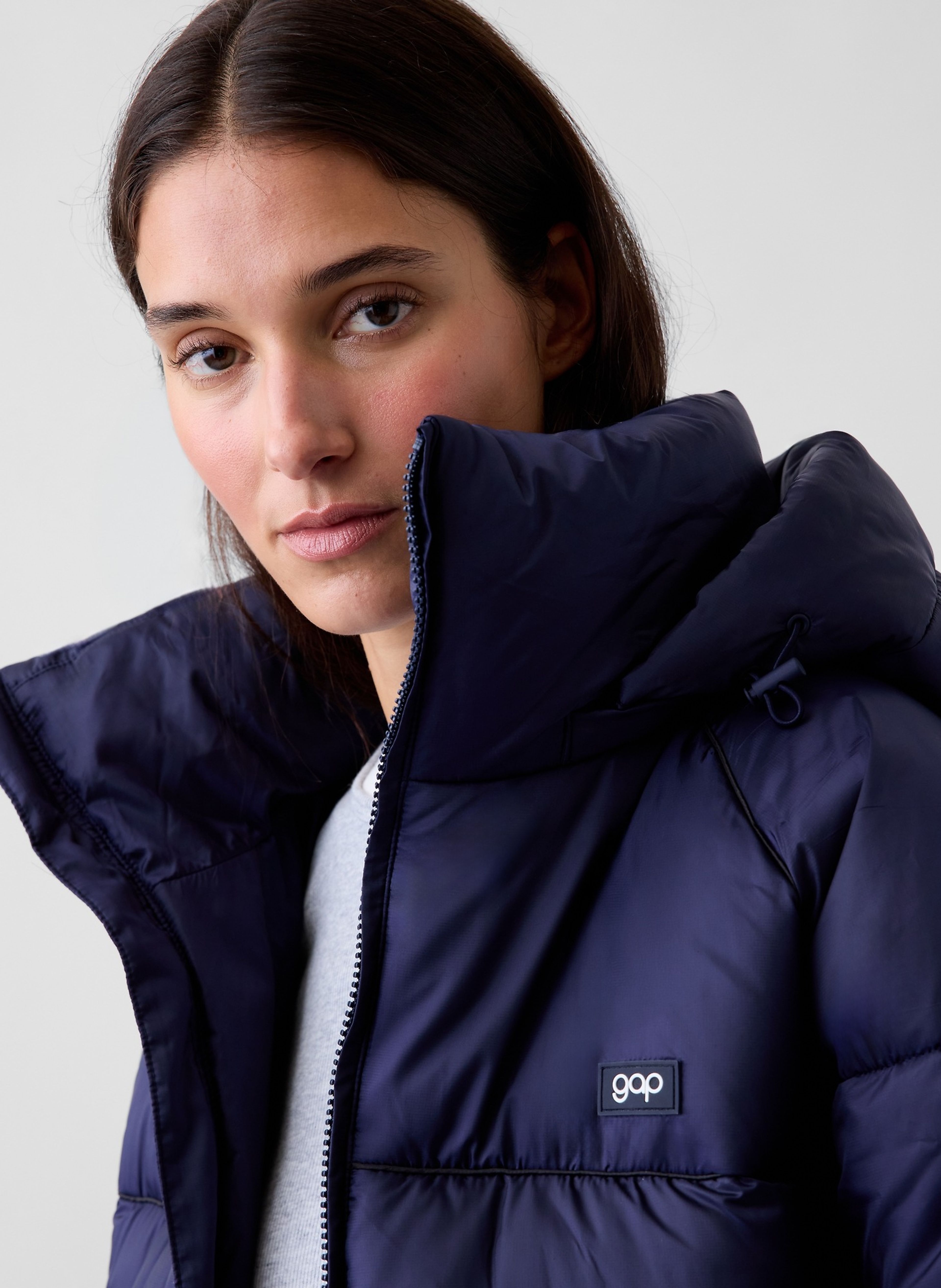 Oversize crop prešívaná bunda s logom - 004